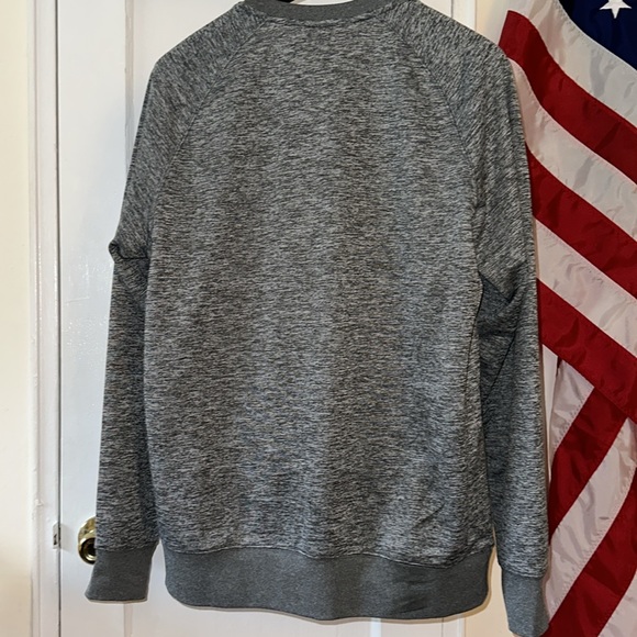 Jordan Crewneck - Picture 2 of 6